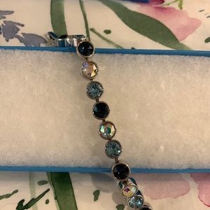 Touchstone Ice Bracelet in Sky Ice sz. Small